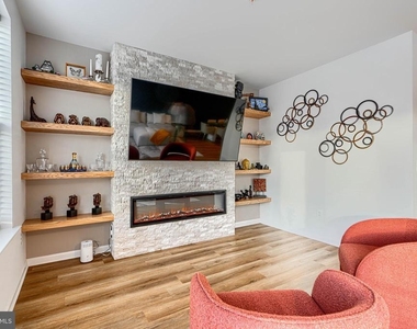 2596 Neabsco Common Place - Photo Thumbnail 12
