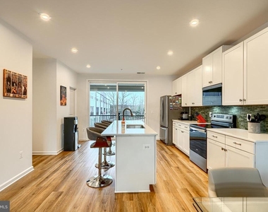 2596 Neabsco Common Place - Photo Thumbnail 19