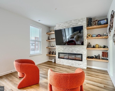 2596 Neabsco Common Place - Photo Thumbnail 10