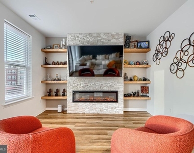2596 Neabsco Common Place - Photo Thumbnail 11
