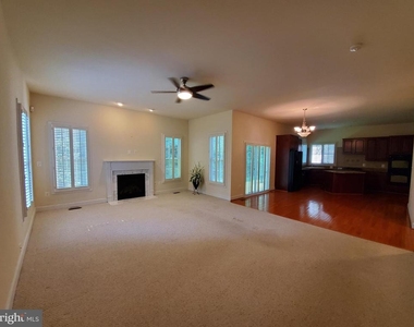 3301 Buckley Street - Photo Thumbnail 18