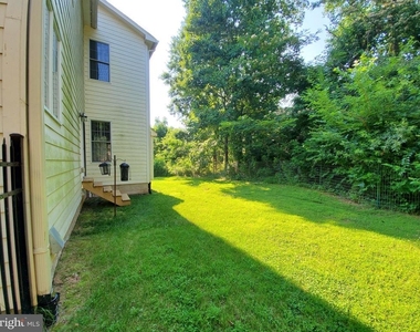 3301 Buckley Street - Photo Thumbnail 7