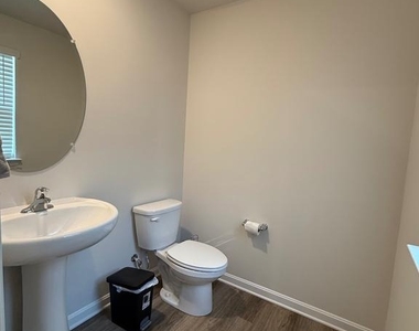115 Grasmere Street - Photo Thumbnail 13
