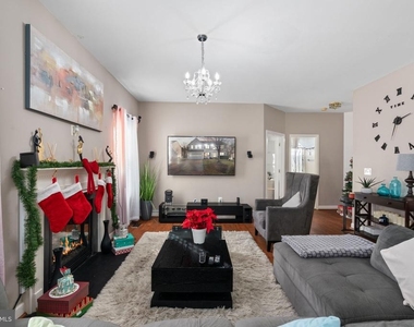 523 Windermere Drive - Photo Thumbnail 15