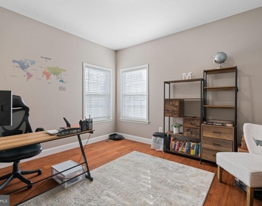 523 Windermere Drive - Photo Thumbnail 10