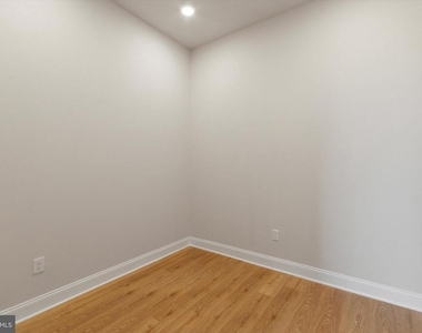 2157 E Lehigh Avenue - Photo Thumbnail 49