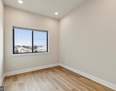 2157 E Lehigh Avenue - Photo Thumbnail 40