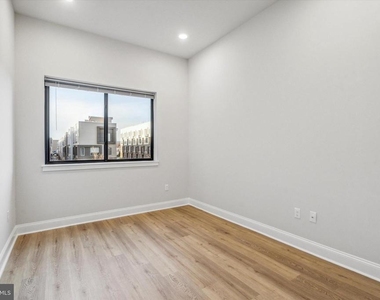 2157 E Lehigh Avenue - Photo Thumbnail 14
