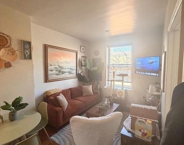 1710 W Girard Avenue - Photo Thumbnail 3