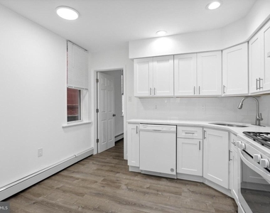 2205 S 20th Street - Photo Thumbnail 8