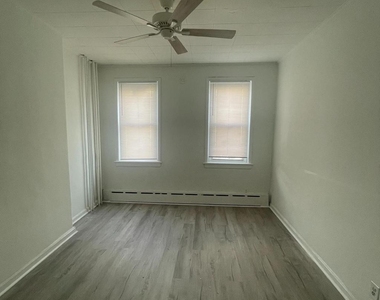 1550 Ruan Street - Photo Thumbnail 15