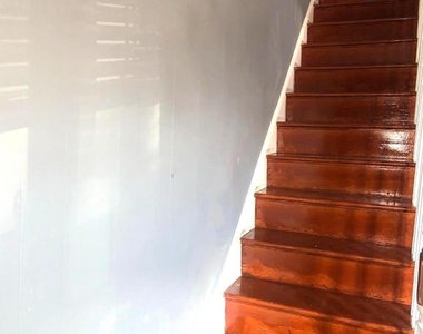 4613 Hartel Avenue - Photo Thumbnail 4