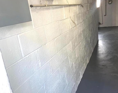 4613 Hartel Avenue - Photo Thumbnail 15