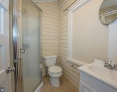 943 Fairview Avenue - Photo Thumbnail 12