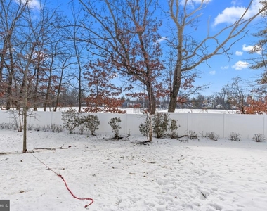 228 Park Ln - Photo Thumbnail 26