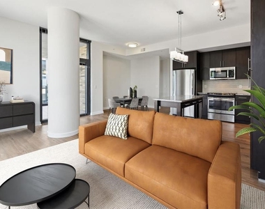 8300 Wisconsin Avenue - Photo Thumbnail 10