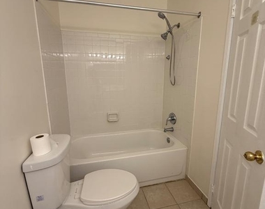 4118 Peppertree Lane - Photo Thumbnail 17