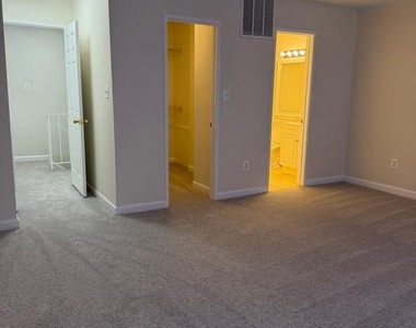 4118 Peppertree Lane - Photo Thumbnail 26