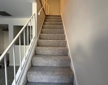 4118 Peppertree Lane - Photo Thumbnail 15