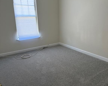 4118 Peppertree Lane - Photo Thumbnail 20