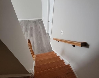 8702 Castlerock Court - Photo Thumbnail 52