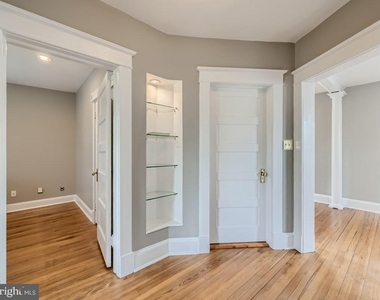 3201 E Joppa Road - Photo Thumbnail 15
