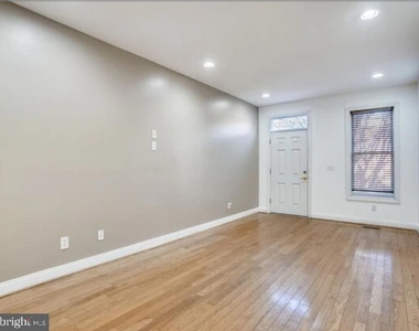 111 E Cross Street - Photo Thumbnail 5