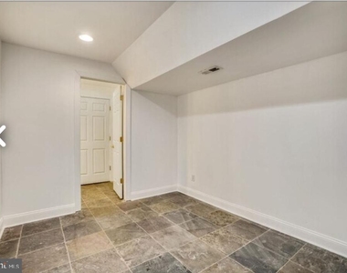 111 E Cross Street - Photo Thumbnail 23