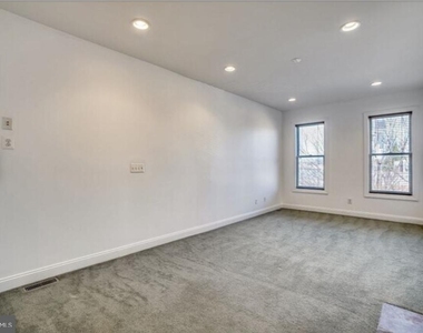 111 E Cross Street - Photo Thumbnail 13