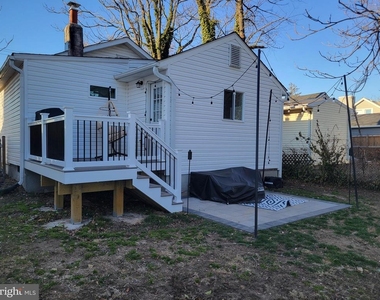1122 Hilltop Road - Photo Thumbnail 20