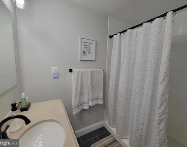 1122 Hilltop Road - Photo Thumbnail 10