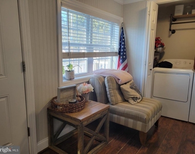 1122 Hilltop Road - Photo Thumbnail 4