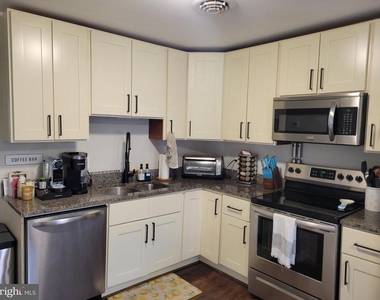 1122 Hilltop Road - Photo Thumbnail 7