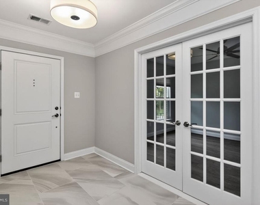 89 Southgate Avenue - Photo Thumbnail 7