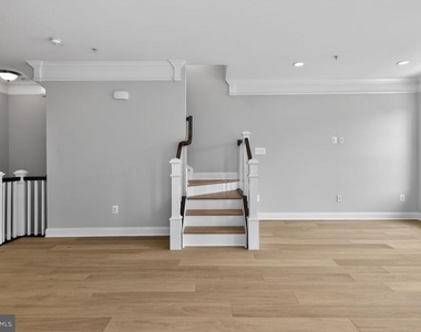 89 Southgate Avenue - Photo Thumbnail 18