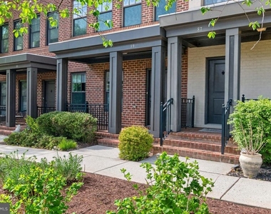 89 Southgate Avenue - Photo Thumbnail 4