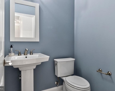 89 Southgate Avenue - Photo Thumbnail 16