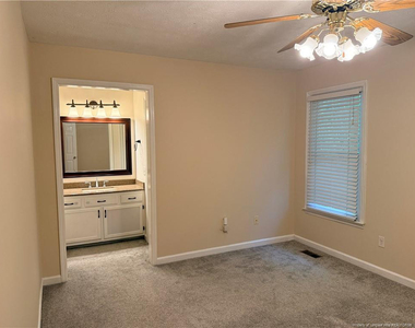 6794 Saint Julian Way - Photo Thumbnail 7