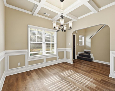 206 Leland Lane - Photo Thumbnail 8