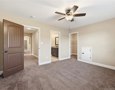 206 Leland Lane - Photo Thumbnail 35