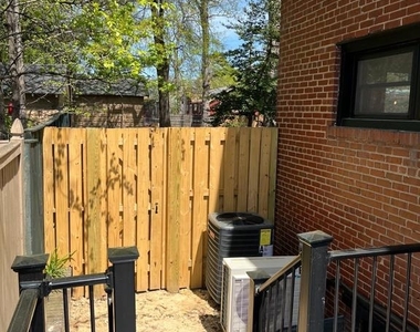 327 Whittier Street Nw - Photo Thumbnail 23