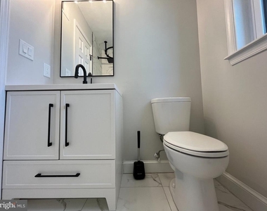 327 Whittier Street Nw - Photo Thumbnail 46