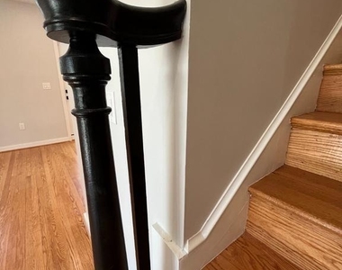 327 Whittier Street Nw - Photo Thumbnail 32