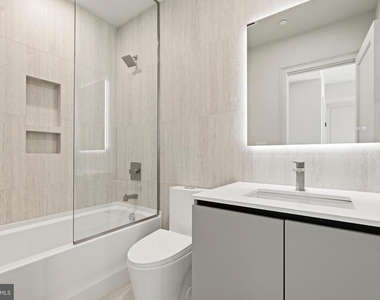 2121 Ward Place Nw - Photo Thumbnail 13