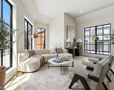2121 Ward Place Nw - Photo Thumbnail 1