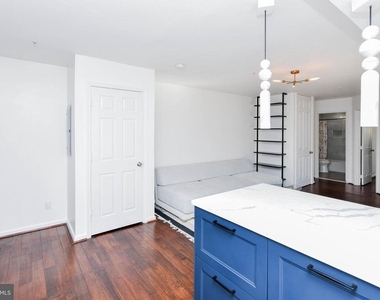 1386 Bryant Street Ne - Photo Thumbnail 7