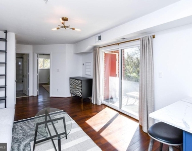 1386 Bryant Street Ne - Photo Thumbnail 13