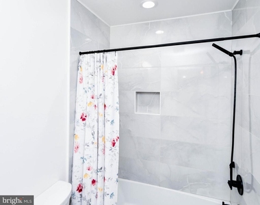 1386 Bryant Street Ne - Photo Thumbnail 19