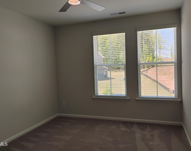 1124 Bell Heather Road - Photo Thumbnail 31