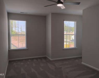 1124 Bell Heather Road - Photo Thumbnail 37